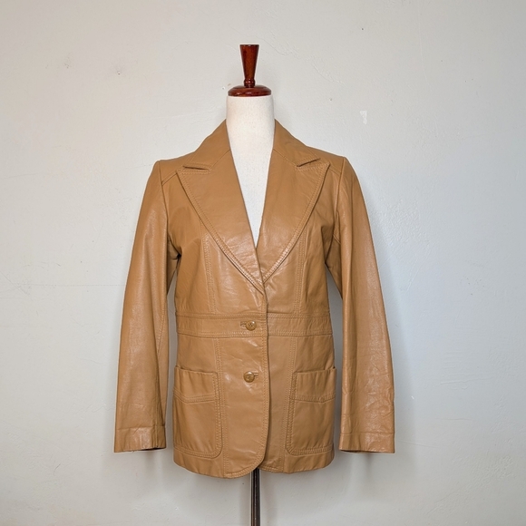 Vintage 70's Tan Leather Ladies Groovy Blazer Jacket Size 12 - Picture 1 of 7